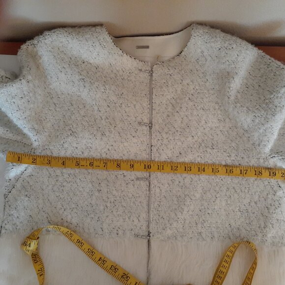 Elie Tahari Mixed Media Coat Jacket - Picture 12 of 15